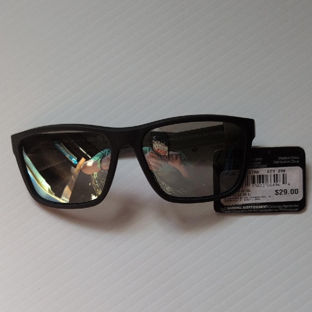 Foster Grant Black Sunglasses